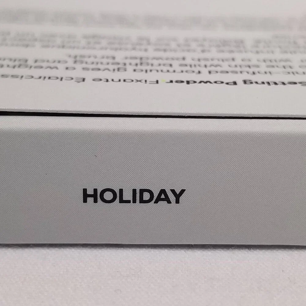Flyte.70 - The Final Act Lucid Finishing Powder in Holiday